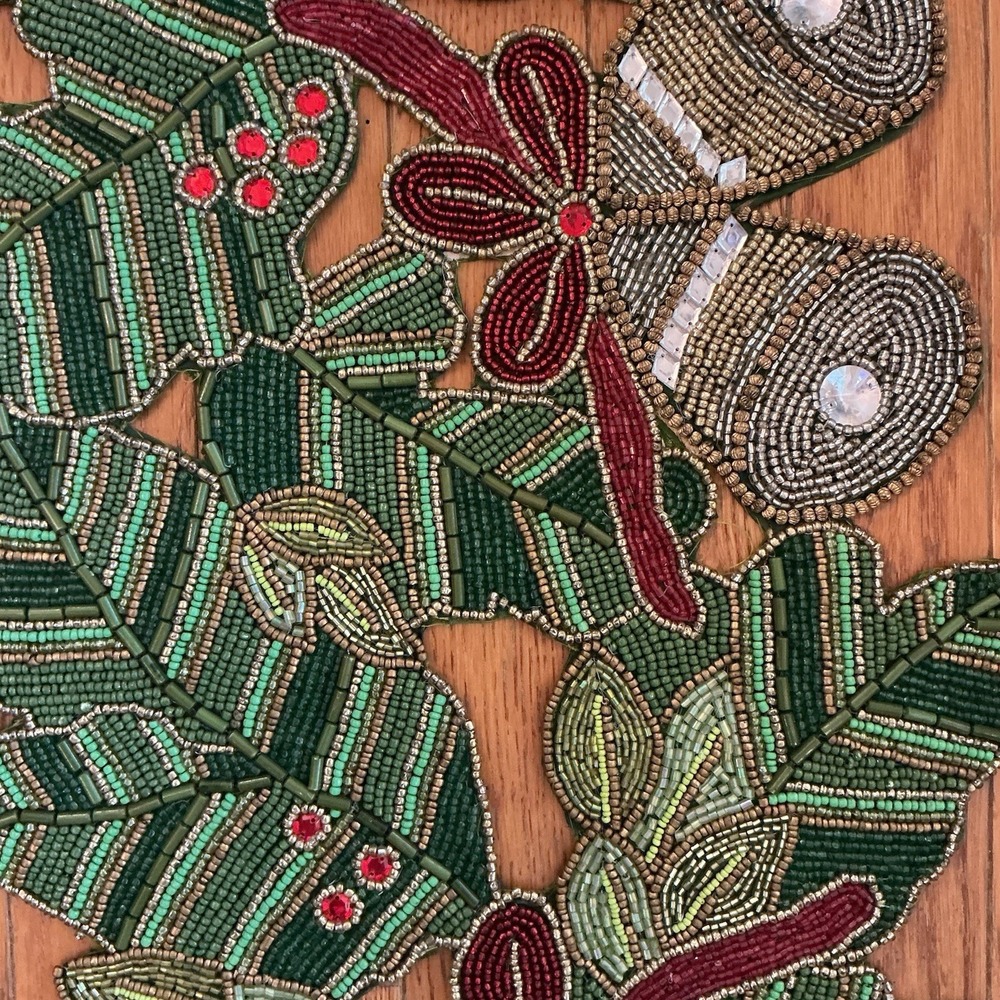RARE KIM SEYBERT HOLLY SILVER BELLS CHRISTMAS BEADED TABLE RUNNER CENTERPIECE - Picture 7 of 11